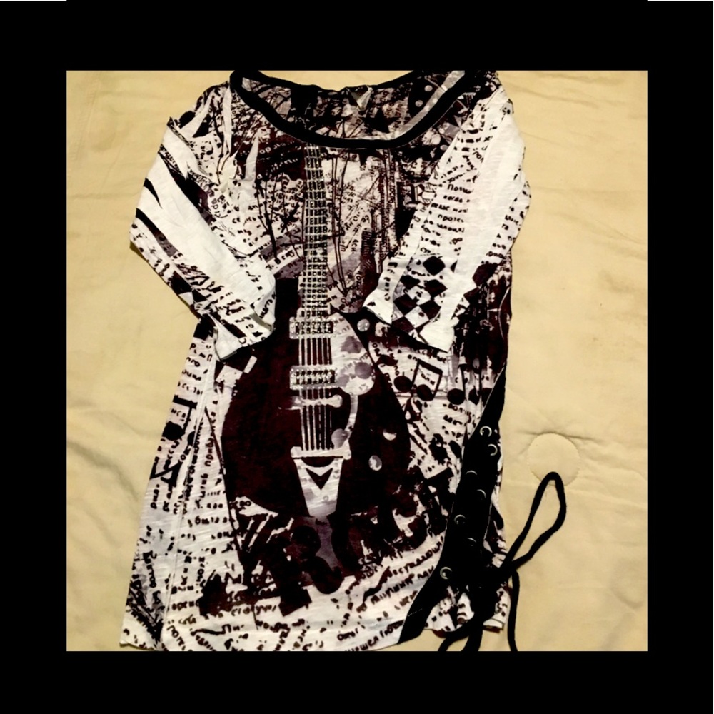 JL❤️ sequin guitar  medium vintage top
